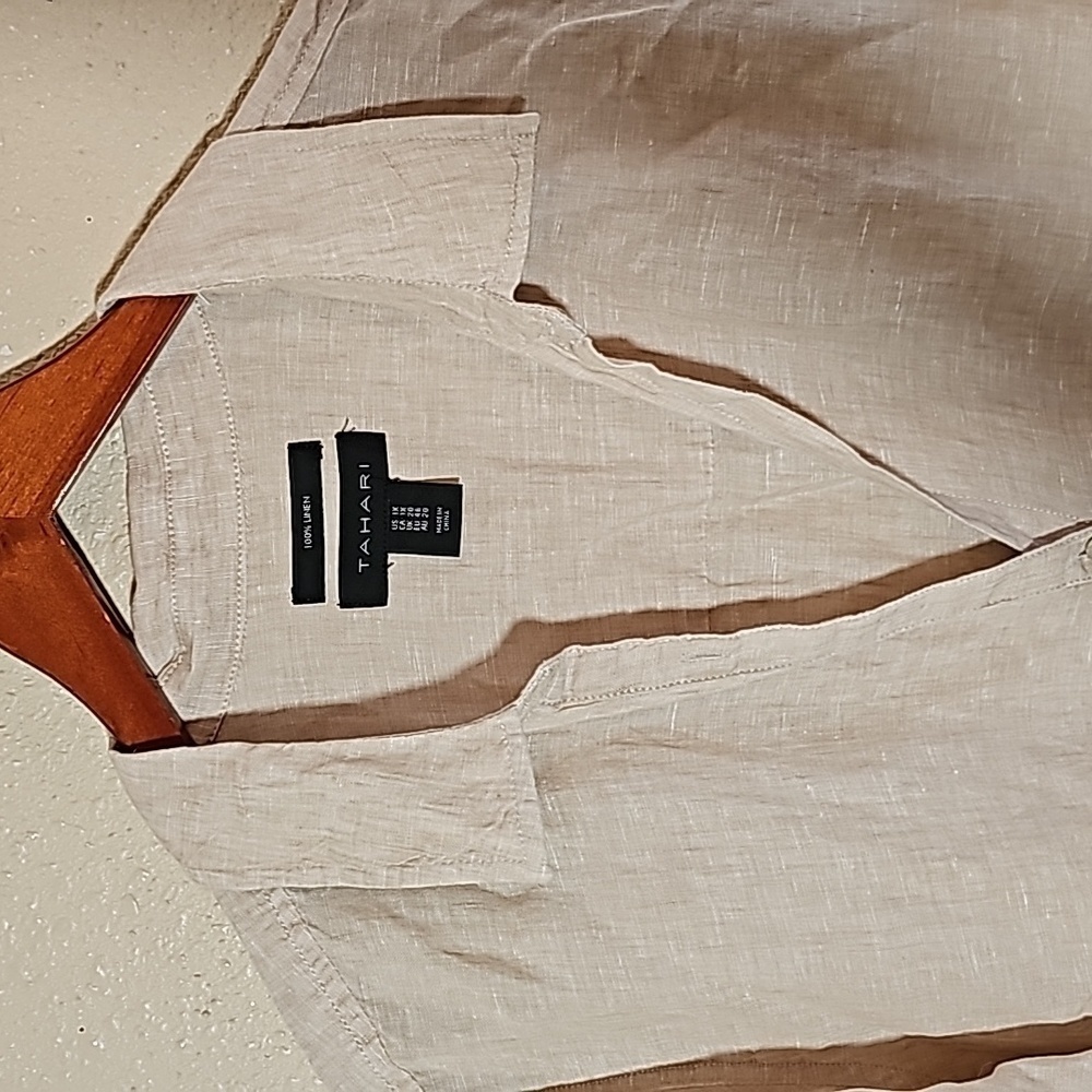 Tahari Tan 100% Linen Tunic Top - Picture 2 of 7